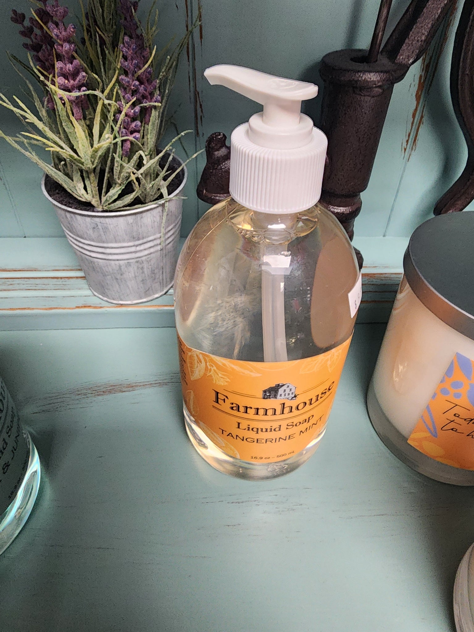 Farmhouse liquid soap