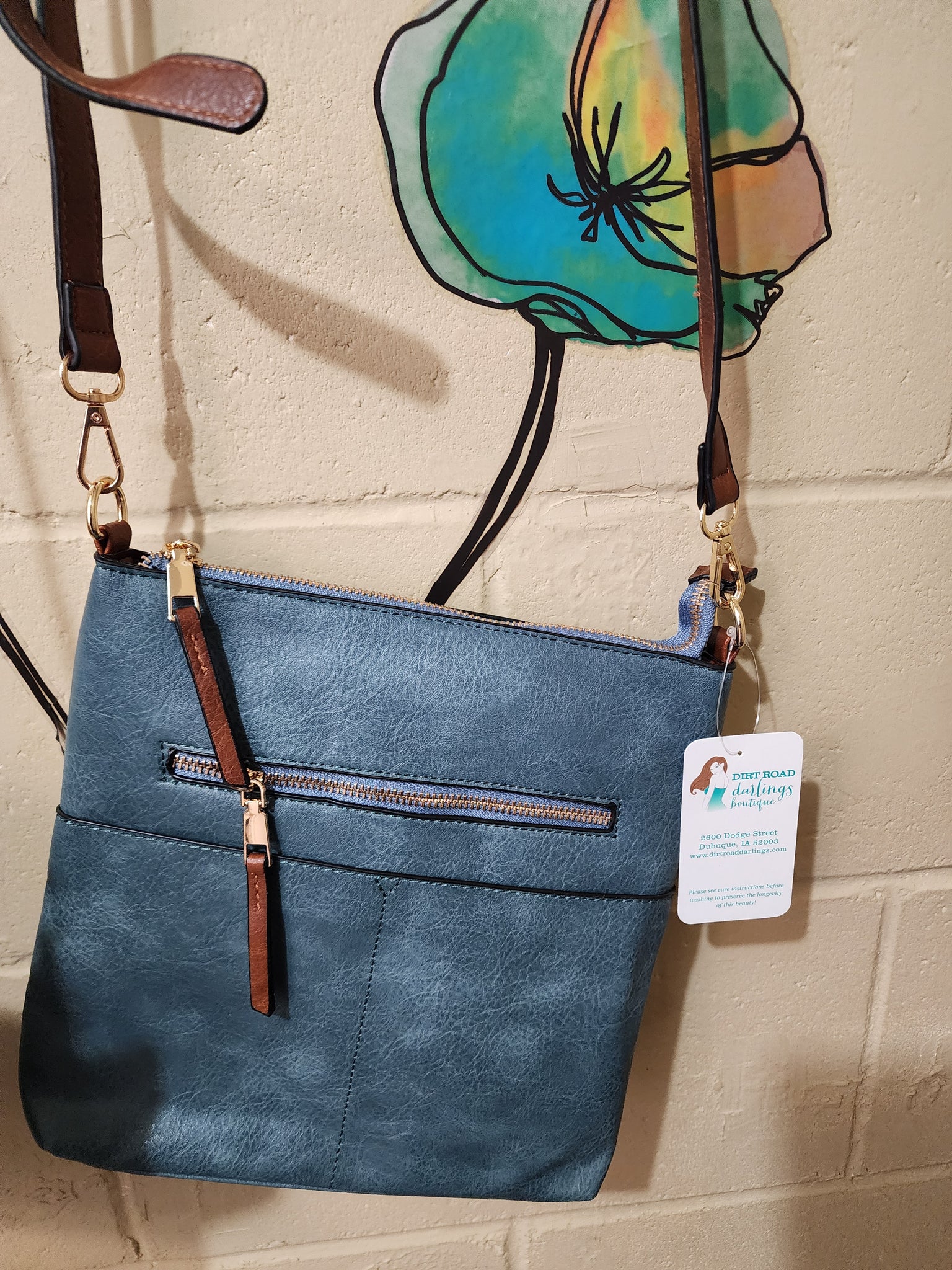 Open pockets crossbody