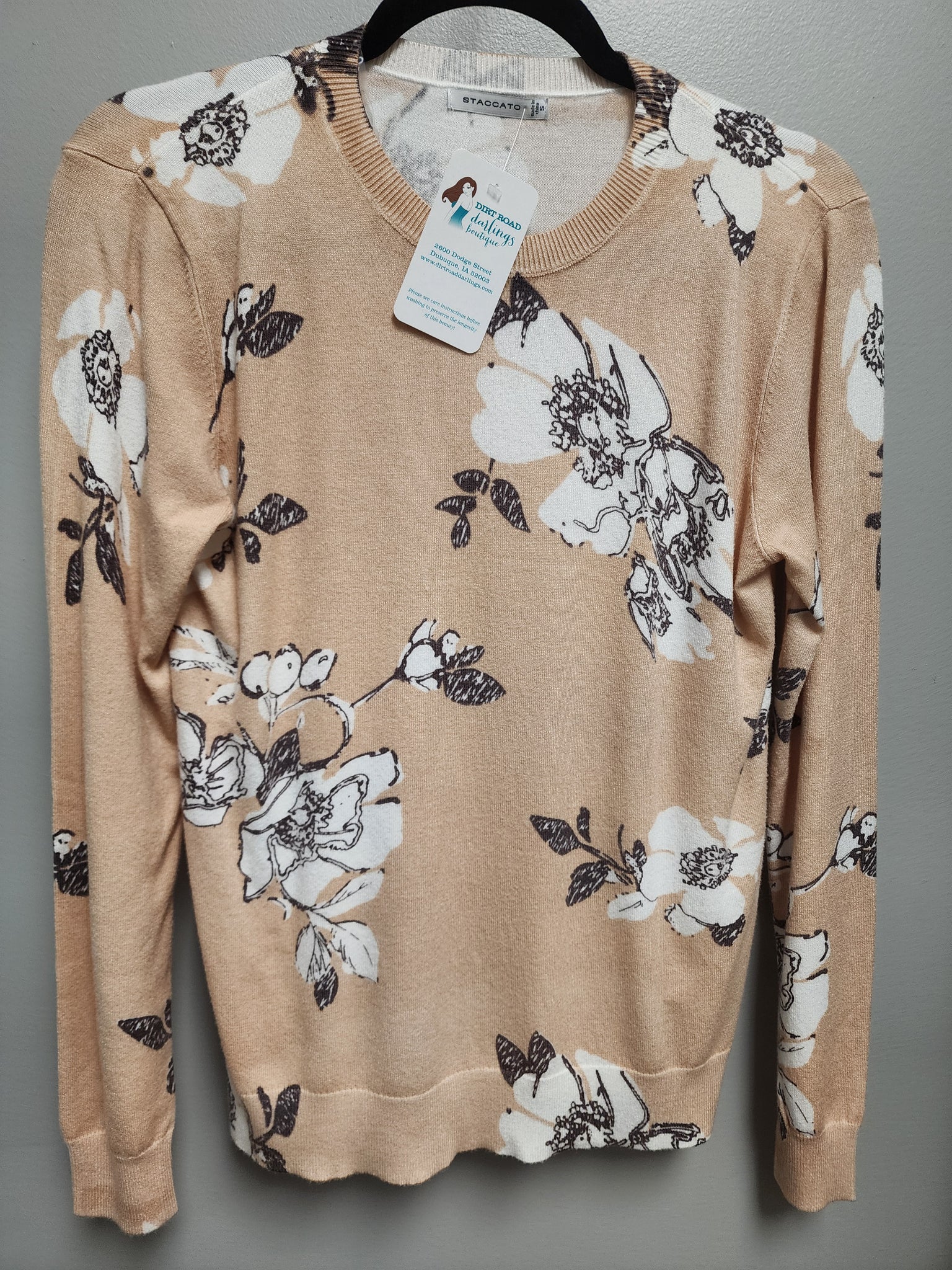 Jessie floral sweater small to xl