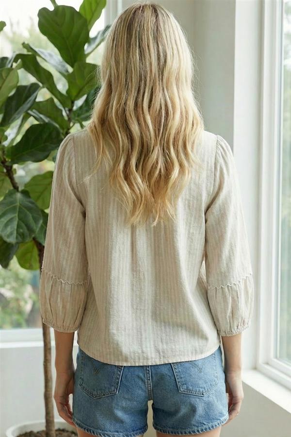 Davi various 3/4 sleeve top small to XL