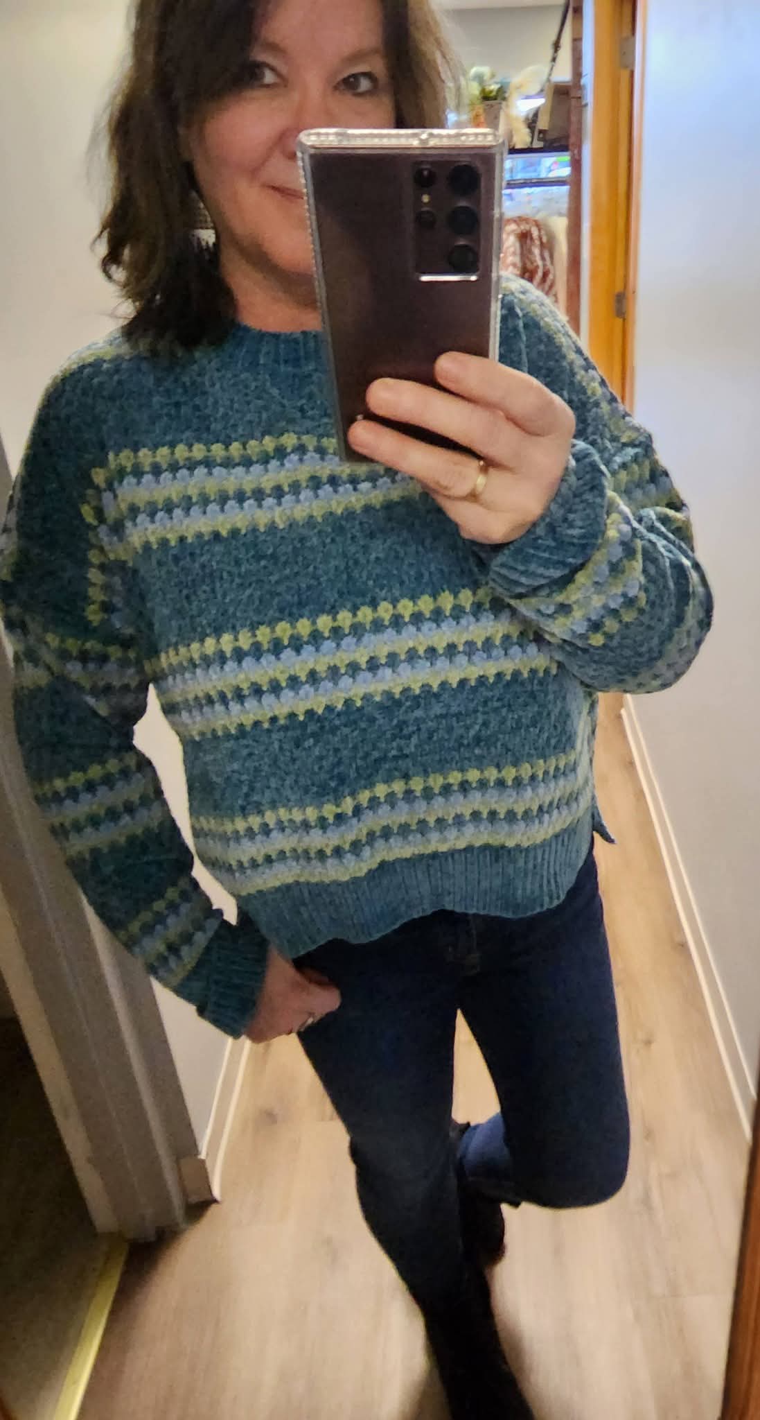 Saundra oversized soft sweater XL left