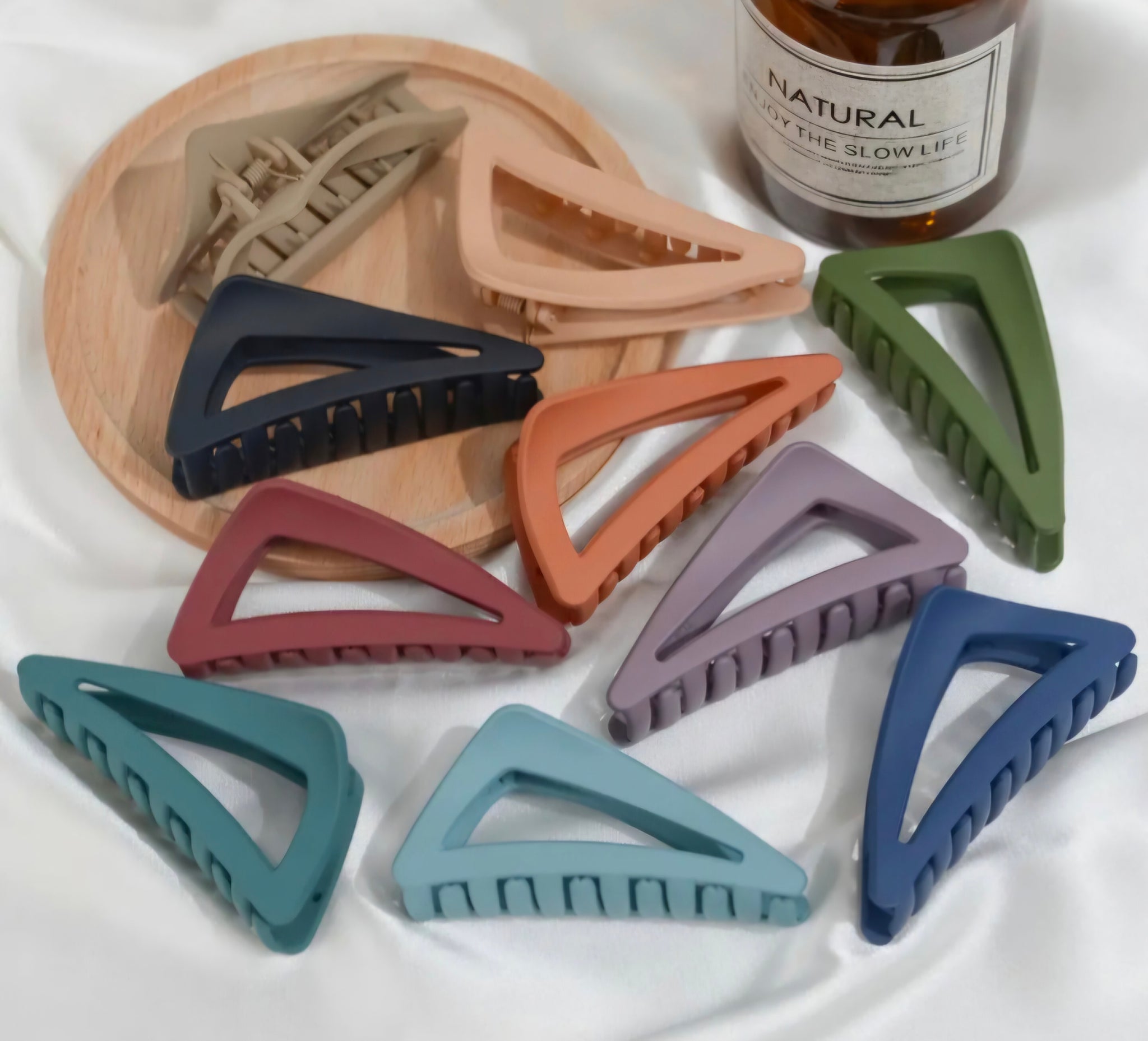 Hair clips various